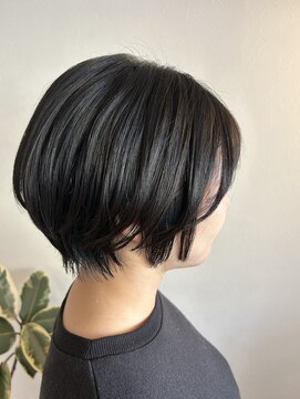 ジョワイユヘアーデザイン(Joyeux) joyeux黒髪ショートヘア【盛本彩乃】