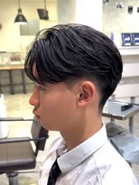 メンズヘアフェイス(Men's hair FACE。)&nbsp;刈り上げセンターパート/フェザーパーマ