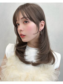 キリ 表参道(kyli) セミディ美髪モテ髪うるツヤワンホンレイヤー艶感イメチェン
