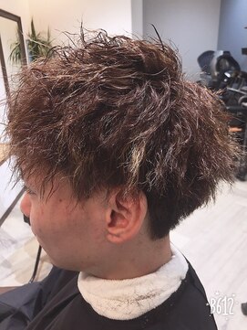 バグズ ヘアデザイン 桔梗が丘店(Baguz HAIR DESIGN) ☆ツイスト風スパイラルパーマ☆ツーブロック刈り上げ