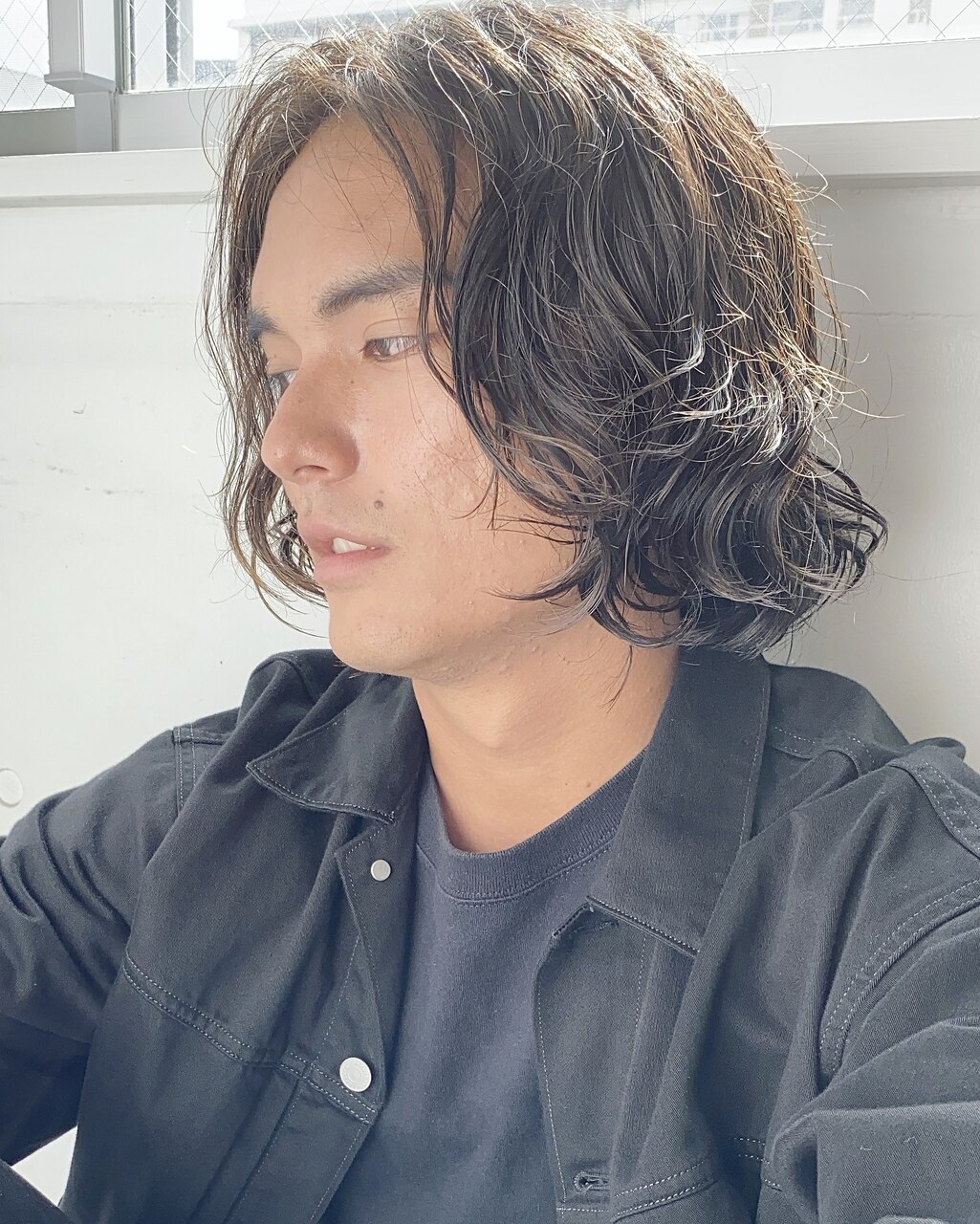 ミディアムルーズパーマ《くせ毛風パーマ かきあげ》：L042299849