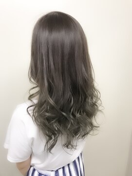 バブルス 本川越店(BUBBLES) オリーブグレージュ＊