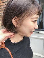 ロイジー(roijir) 【roijir 表参道】ミニボブ×イヤリングカラー