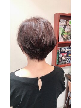ヘアー スタイリスト(hair STYLIST) ひし形ショート 20代30代40代