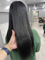 カミエ(kamie)&nbsp;◎ブリーチ履歴あり　グレージュ　濃いめ　暗めカラー