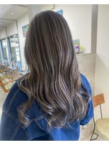 アース オーセンティック 岡山表町店(EARTH Authentic) お白髪ぼかしハイライト☆彡
