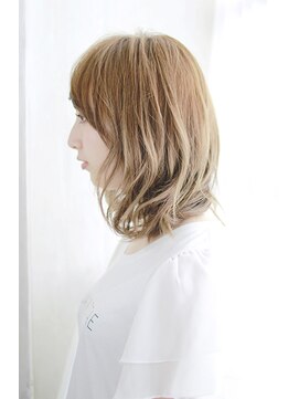 シュシュット(chouchoute) ミニウルフホワイトグレージュデジタルパーマチェリーブラウン31