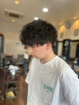 ヘアーワークス ボナ ウニクス店(HAIR WORKS bona) エッジの効いた◎攻めのツイストパーマ/メンズパーマ