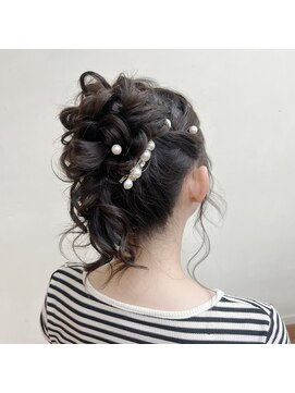 ヘアメイク ギャリス 北新地店(HAIR MAKE SALON Gallis) アップヘア