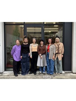 女性目線からの美しさを形にし、あなたの『今』を彩る。女性スタイリストのみだから、細やかな心くばりも◎