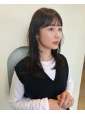 ミディアム×顔まわりレイヤー
