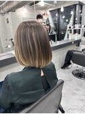 肩上ボブ大人可愛いボブひし形ボブアッシュベージュ