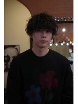 エディ(Edy)&nbsp;メンズパーマ波巻きスパイラルパーマシャドウパーマ眉毛カット