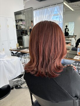 テラス トヨタ(Telasu Toyota) 長めのレイヤーボブとアプリコットピンクカラー◎