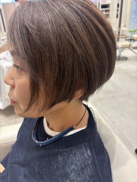 ゼルアヴェダ イオンモール与野(ZELE AVEDA) ショートボブ