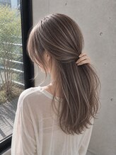 透明感のあるスタイルで「余裕のあるおしゃれオトナ」をつくります
