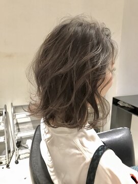 ルーヴェ(LOWE) 能瀬 グレージュ