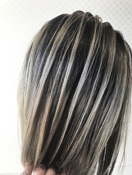 ヘアーエポック(hair epoque) コントラストバレイヤージュ/ペールシルバー