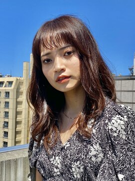 ローリー(Rowlly) ＊セミロング　ダメージケアカラースタイル  ＊