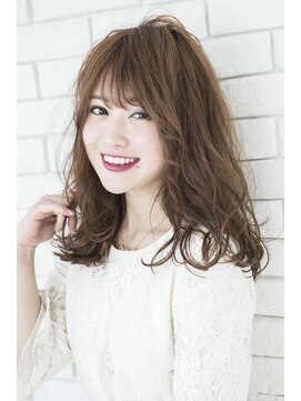 ミエル ヘア 新宿(miel hair) 〈mielhair新宿〉大人可愛いふんわりミディ TOKIO