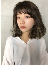 ギミック 自由が丘(gimmick) ◆外ハネボブ【くびれヘア・透明感アッシュハイライトカラー】