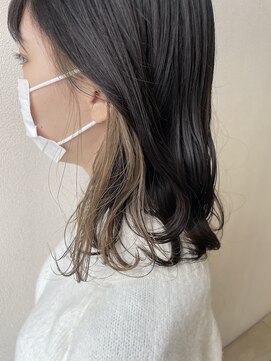 オウルヘアー(Owl hair) ミルクティーベージュのイヤリングカラー/グレイアッシュ