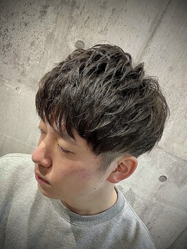 ブレイズマン(BLAZEMAN) ツーブロショートマッシュ