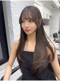 大人可愛い韓国レイヤー　くびれヘア　に合わせシースルーバング