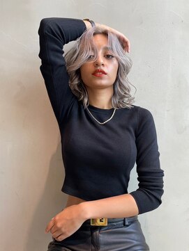 リベル 西中島(Libelle) ホワイトベージュ