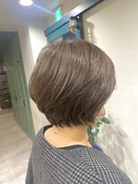 ヘアサロン ナノ(hair salon nano)&nbsp;白髪を生かした透明感カラー×大人ショート