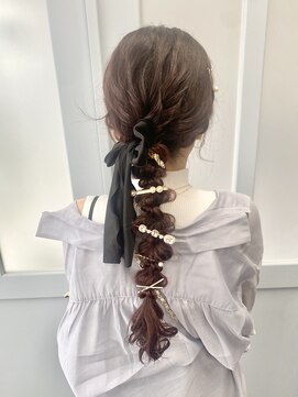 ユウホウ(YUHOU) ローポニー編みおろし　オニオンヘア