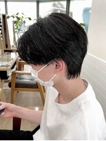 ネオリーブ クーロ メゾン 横浜(Neolive curro Maison)&nbsp;韓国マッシュセンターパート×黒髪ツーブロック襟足残し[メンズ]