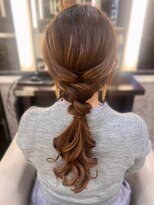 ルーウィン(LE WIN)&nbsp;編み込みローポニー