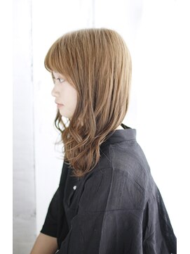 シュシュット(chouchoute) ワンレンボブルフ小顔ネビージュブリーチ縮毛矯正黒髪質改善/203