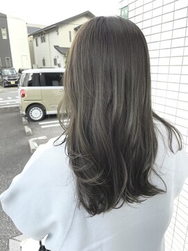 スーリール 伊都店(Sourire) オリーブベージュ