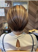 丸みショートボブ
