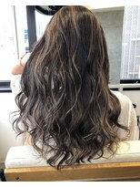 エヌプラスリタ 近鉄八尾(N+lita)&nbsp;ホワイトグレージュミニウルフデジタルパーマチェリーブラウン