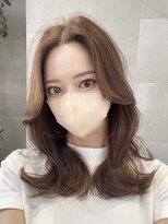 マウル 栄(MAEUL) 韓国ヘアミディアム レイヤーカット