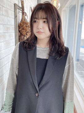 キュー(CUE) フェミニンロング、髪質改善、ヘッドスパ