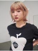 ブロンドベースのピンクデザインカラー