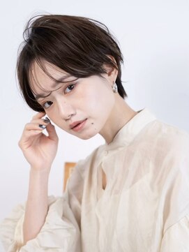 ファルベ(Farbe) ミディアムヘア/暗めカラー/グランマッシュ/デザインカラー