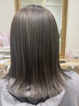 クリック 武蔵新城店(CLiC) グレージュカラー