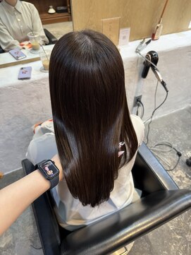 チャプター 問屋町(chapter) 透明感ケアカラーオリーブブラウン顔まわりカット艶髪韓国ヘア