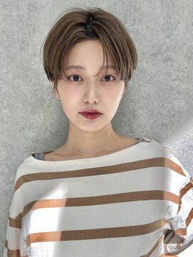 ロンド 銀座(Lond) ☆【春日】オリーブグレー/ショート/顔周りレイヤー/髪質改善194