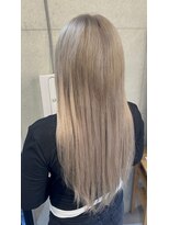 ルミエール(Lumiere) ブリーチカラー、エクステ60本、ケアブリーチ