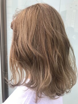 レイビューティー 浜町中央橋店(RAY+beauty) ミルクティーベージュ