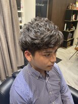 バーバーカズ(barberKAZU) 左からふんわり2ブロック