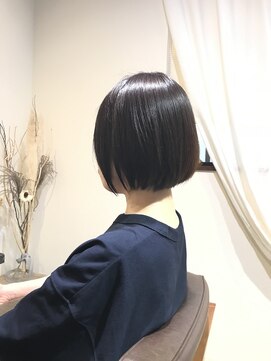 ワ ヘアー(wa-hair) 小顔ウルツやショートボブ×ネイビーグレー×髪質改善美魔女ヘア