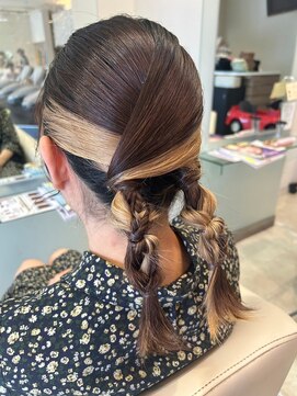 カイム ヘアー(Keim hair) ヘアアレンジ/変形三つ編み/ツインテール/ツイン三つ編み/おさげ