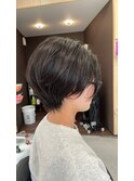 ショートボブ